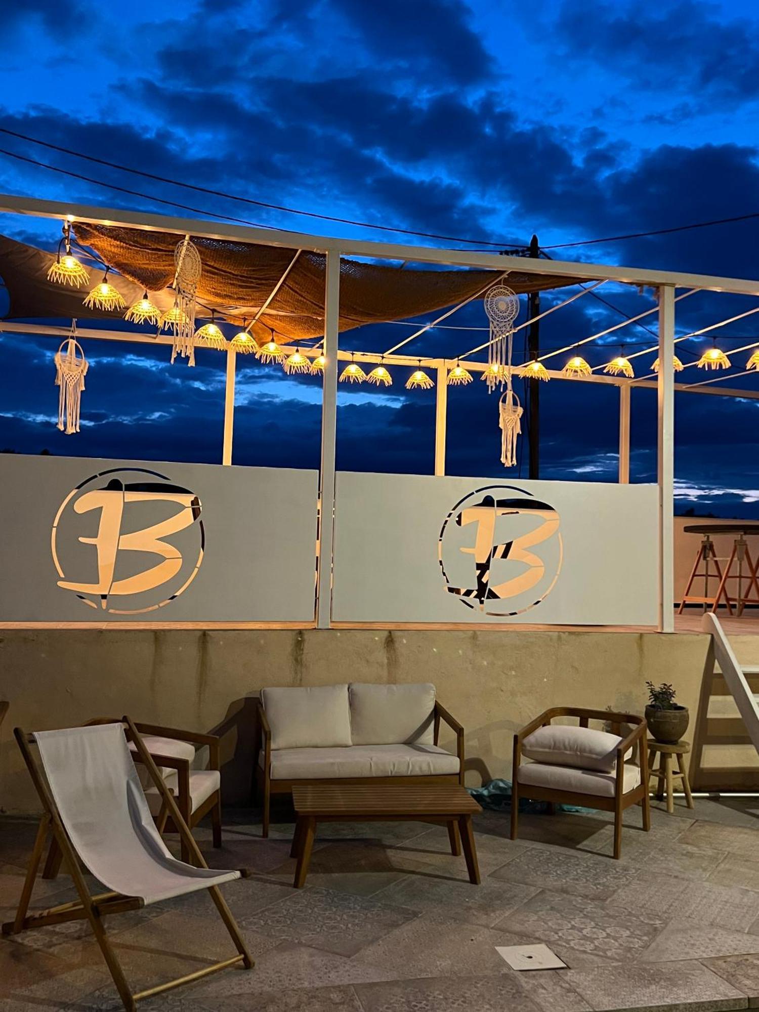 Les Baroudeurs De Saint Jean Bed & Breakfast Eksteriør bilde
